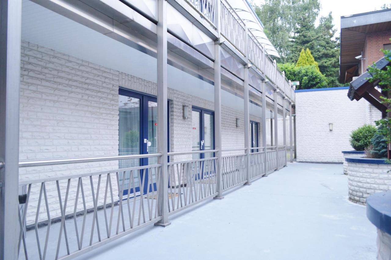 Hotel B8 Voerde Εξωτερικό φωτογραφία