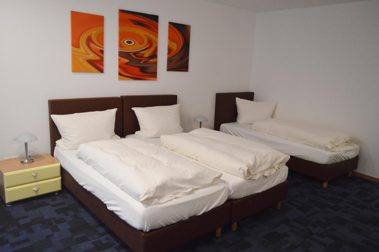 Hotel B8 Voerde Εξωτερικό φωτογραφία
