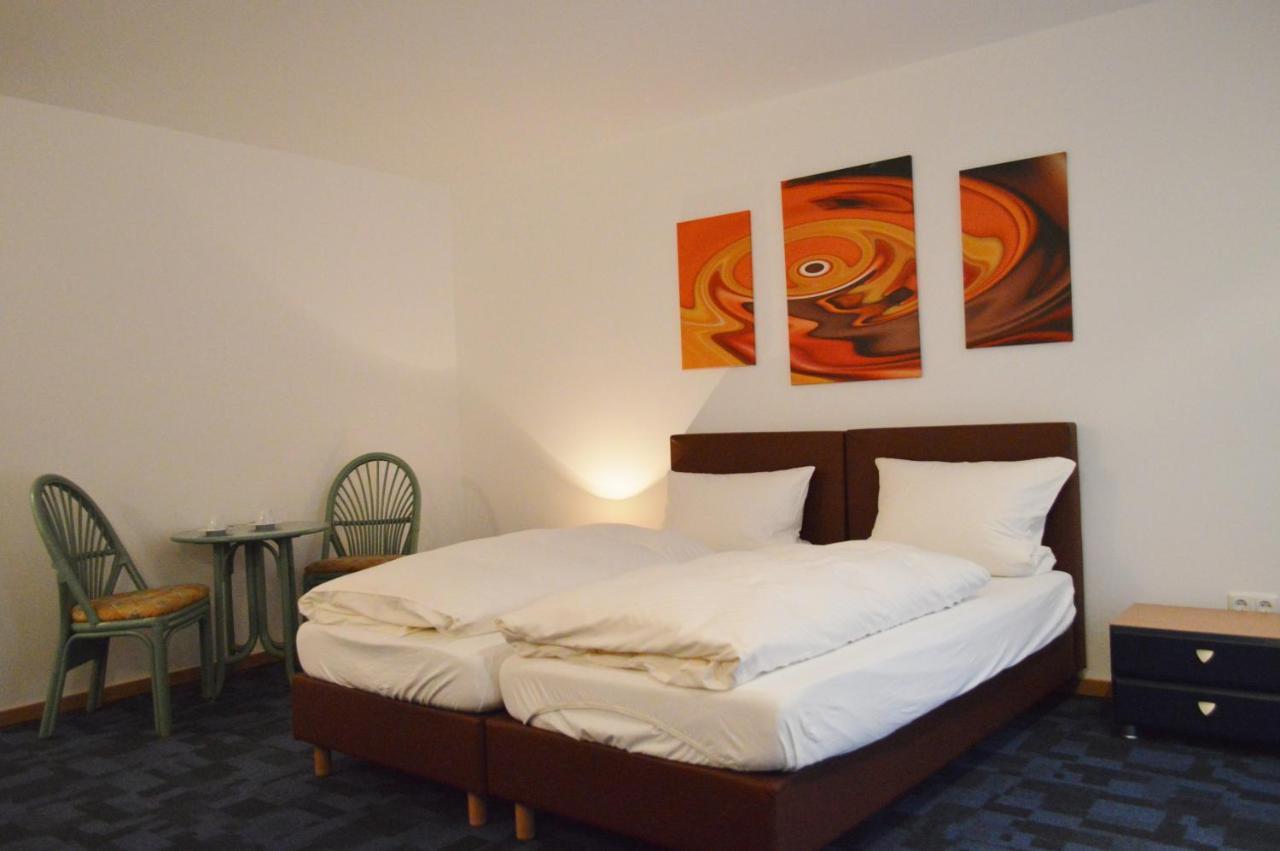 Hotel B8 Voerde Εξωτερικό φωτογραφία