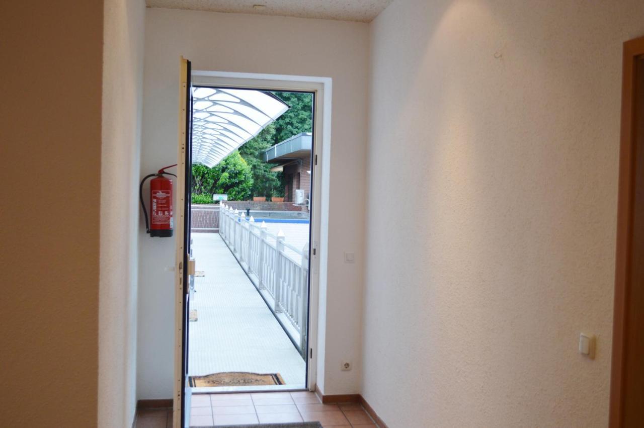 Hotel B8 Voerde Εξωτερικό φωτογραφία